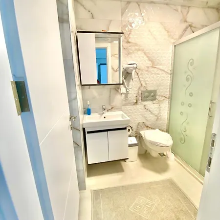 Orhan Apartment